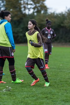 Bild 36 - C-Juniorinnen Halstenbek-Rellingen - St.Pauli : Ergebnis: 0:5